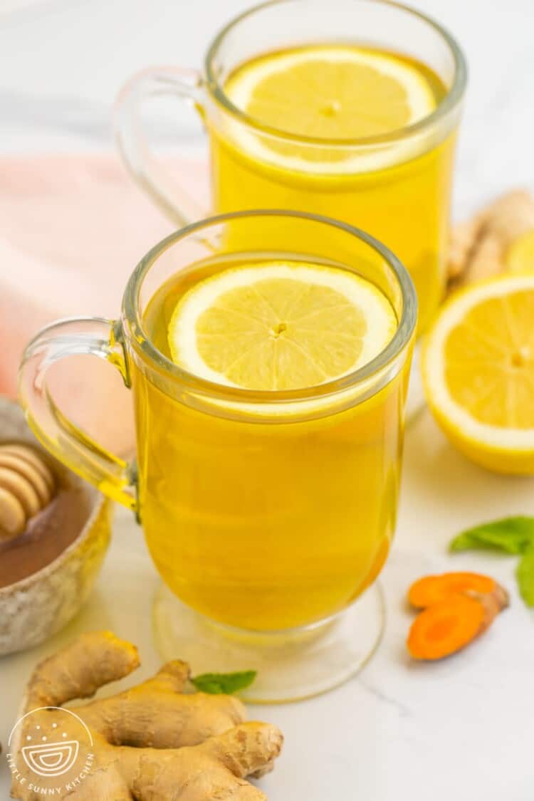 Spiced Ginger-Turmeric Detox Tea with Honey and Lemon