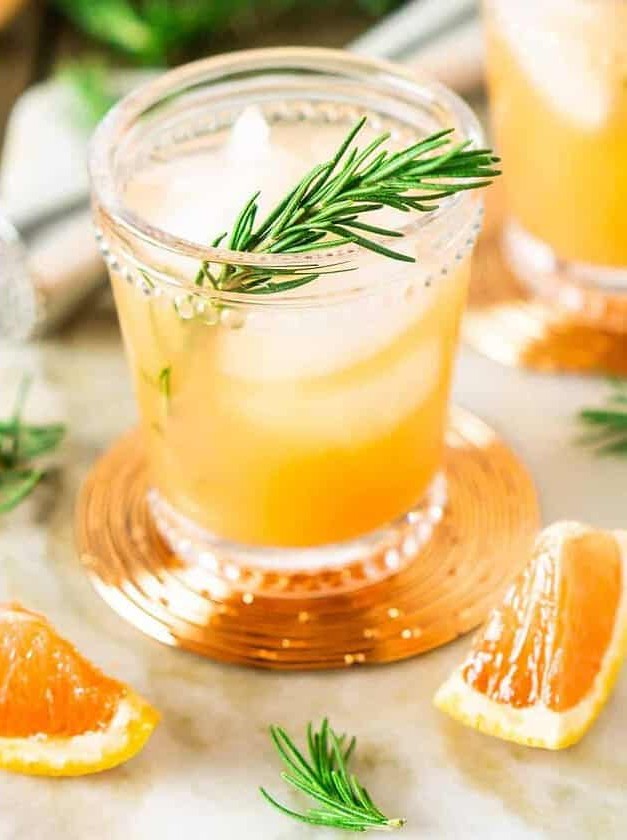 Herbal Grapefruit Vodka Spritz