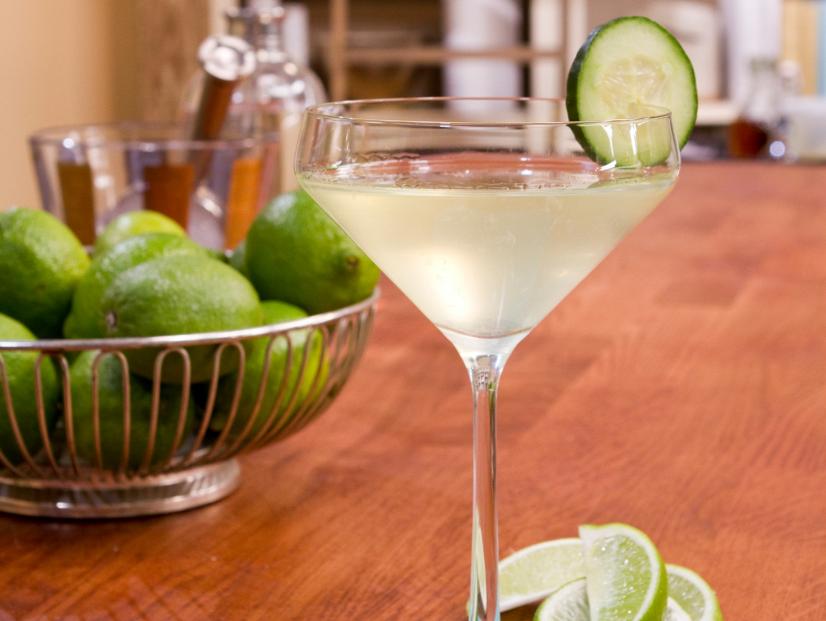 Herbal Gin Gimlet with Fresh Lime