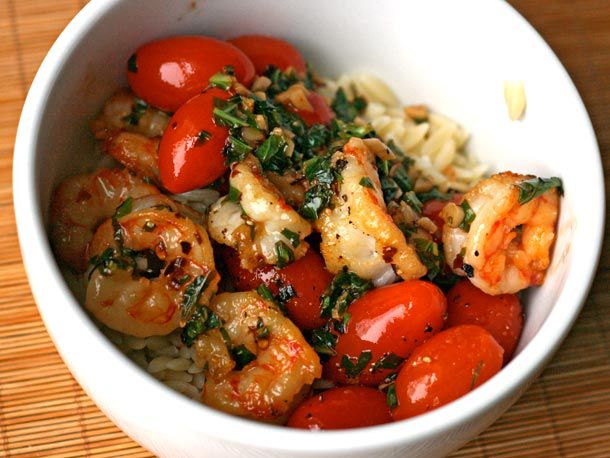 Sautéed Garlic Shrimp with Tomato and Basil