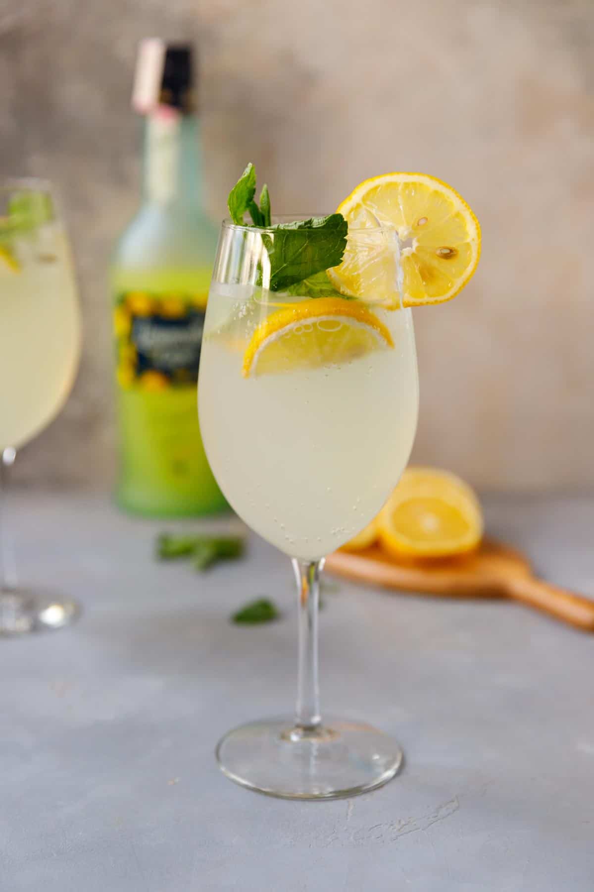 Limoncello and Elderflower Sparkling Spritz