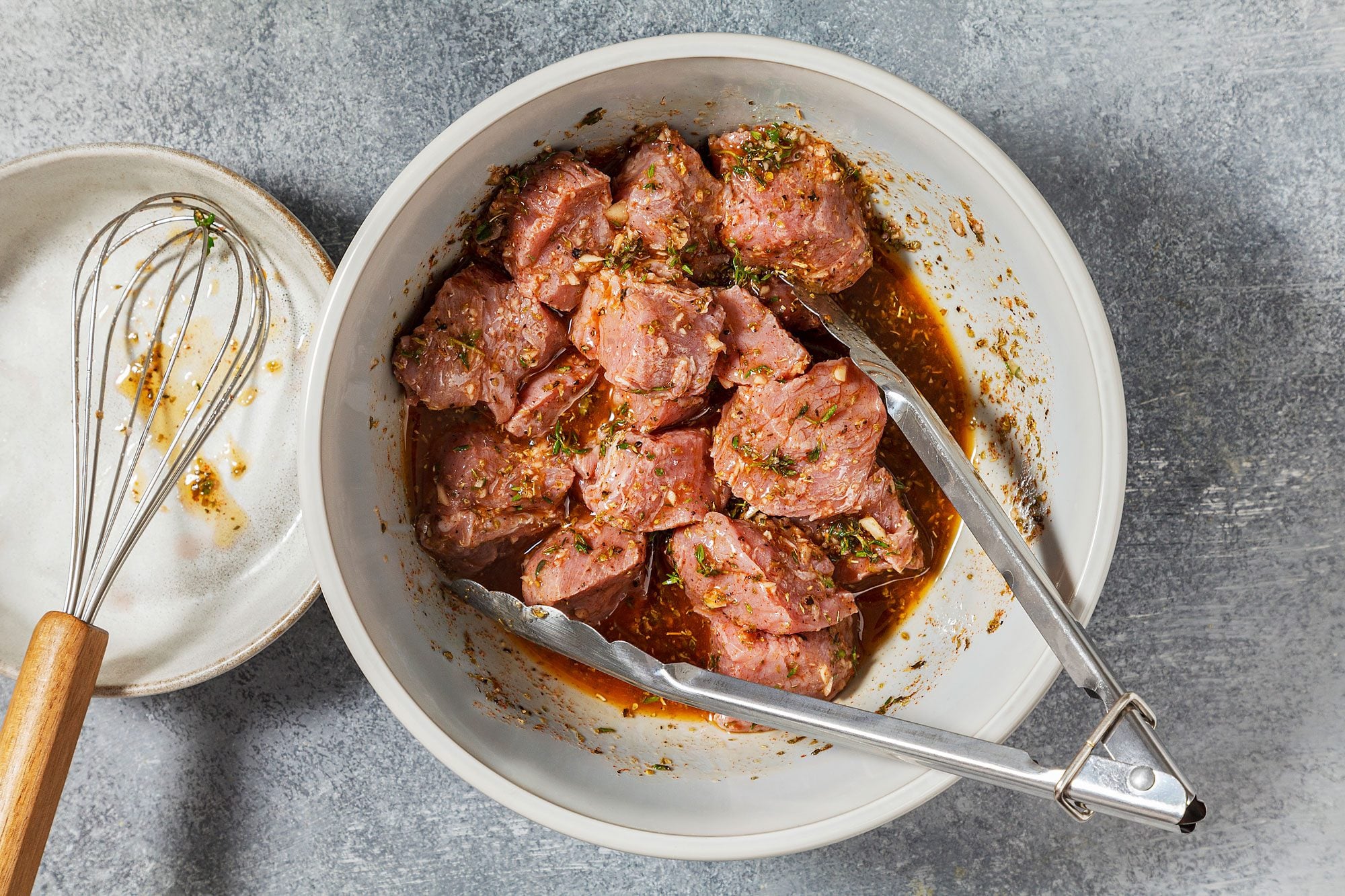 Charcoal-Grilled Pork Souvlaki with Lemon-Oregano Marinade