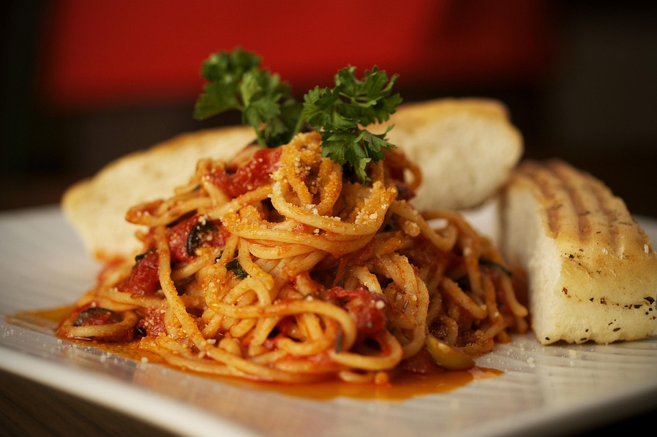 Spaghetti Tossed in Garlic-Butter and Fresh Parsley