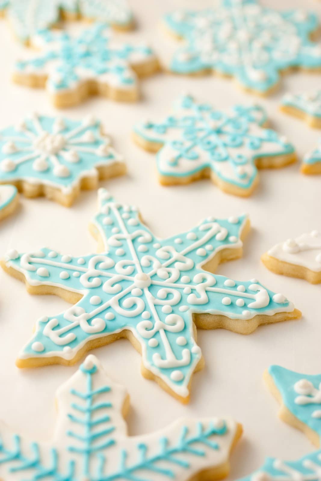 Frozen-Themed Snowflake Sugar Cookies with Royal Icing