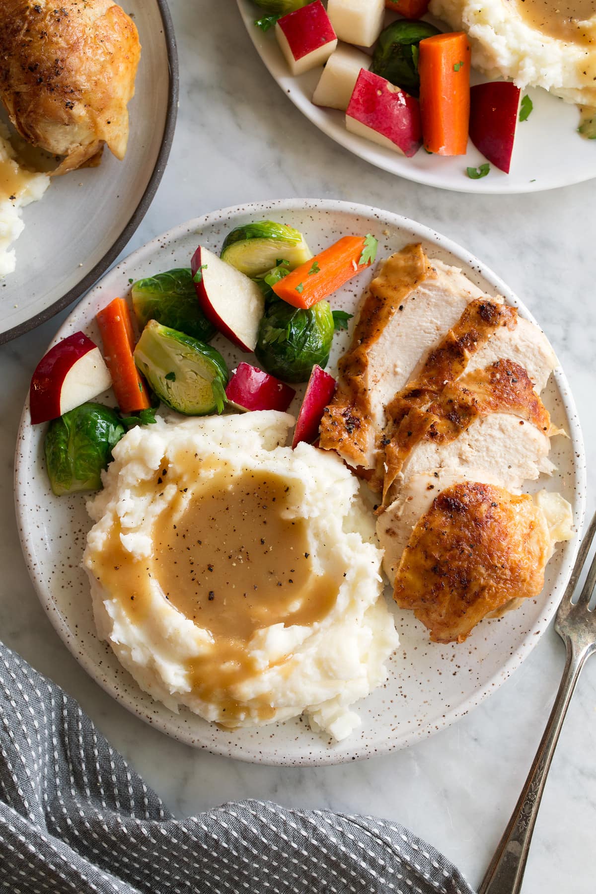 Pan-Seared Chicken with Roasted Garlic Mashed Potatoes
