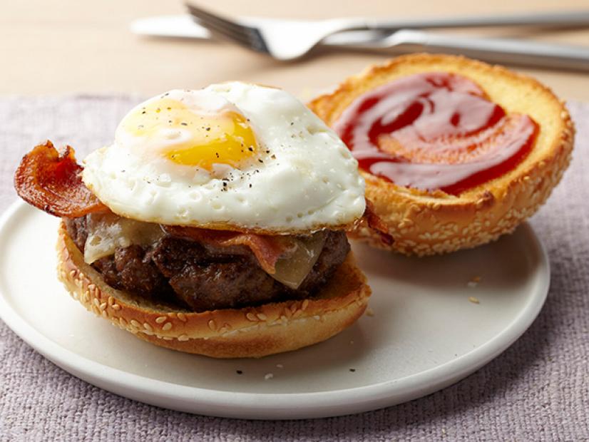 Sautéed Breakfast Burger with Roasted Tomato Soup
