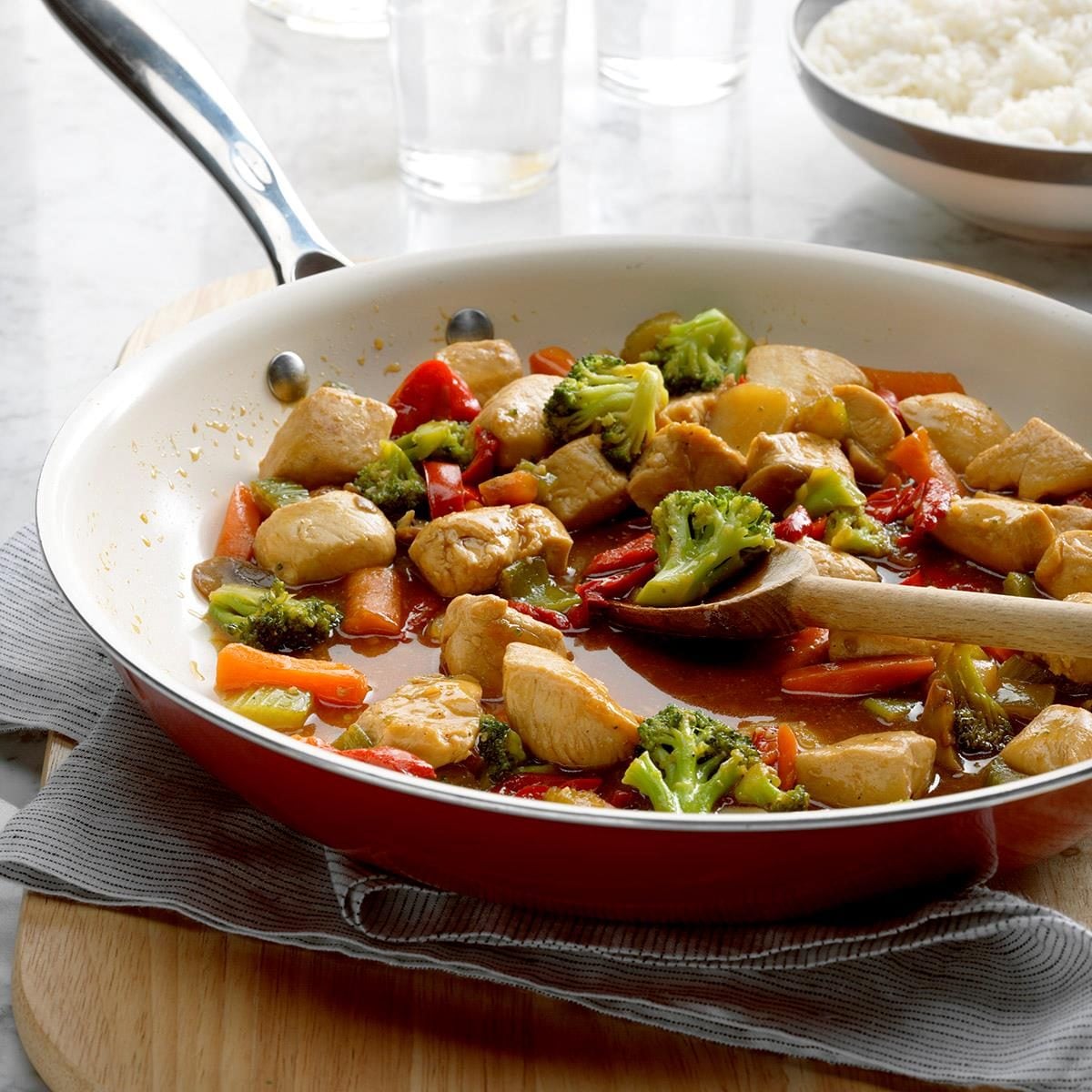 Mobile-Inspired Citrus Honey Chicken Stir-Fry