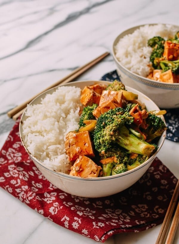 Korean-Inspired Tofu & Broccoli Bowls