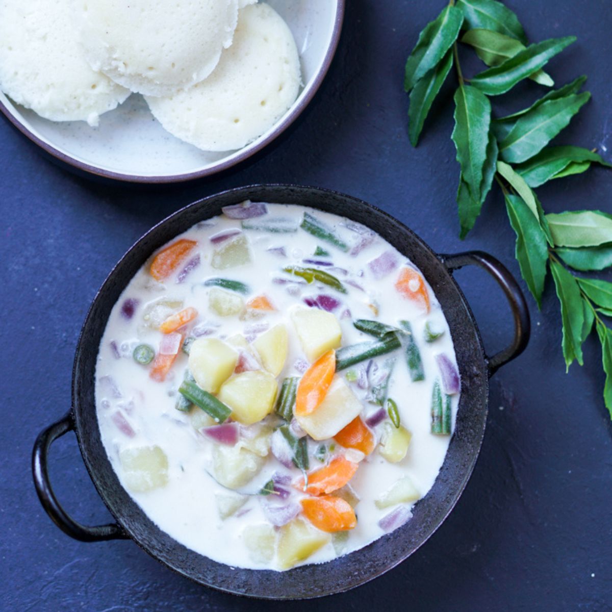 Coconut Milk and Cassava Stew with Dendê Oil