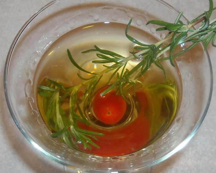 Rosemary Grapefruit Martini