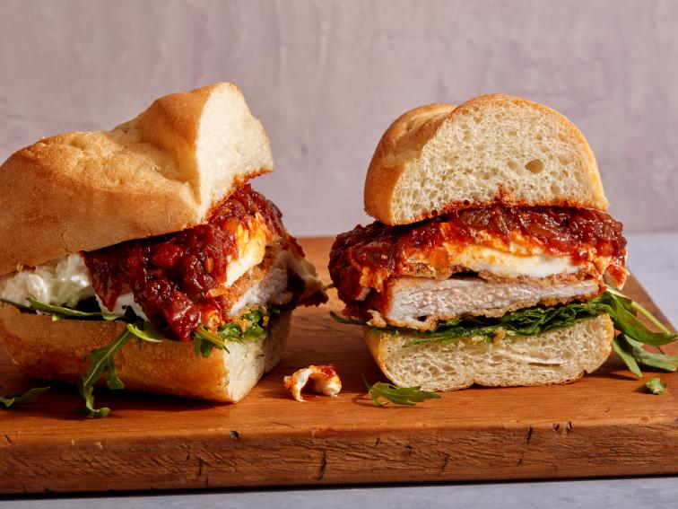 Baked Milanesa Sandwich with Chipotle Aioli