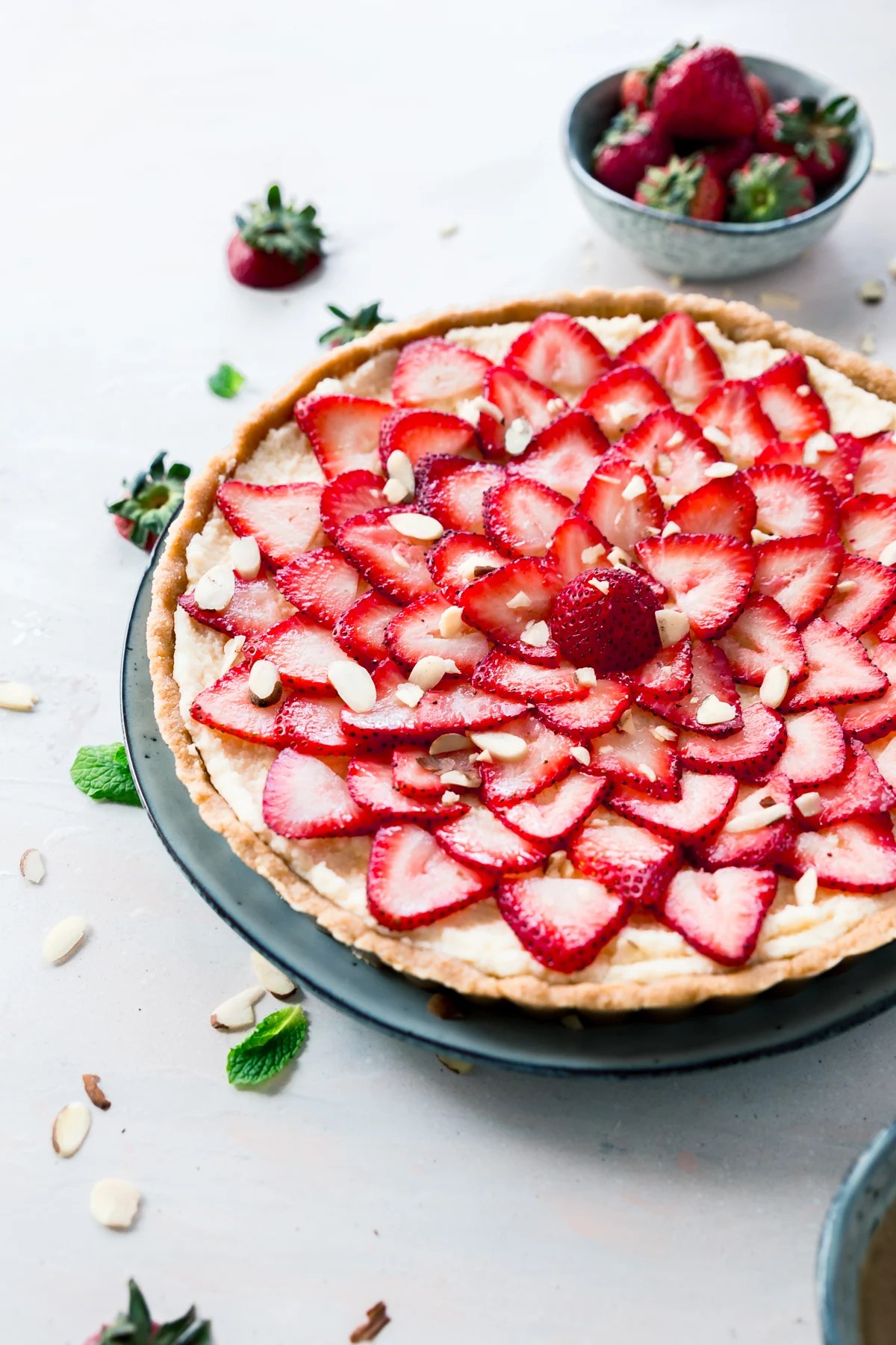 No-Bake Strawberry Mascarpone Tart