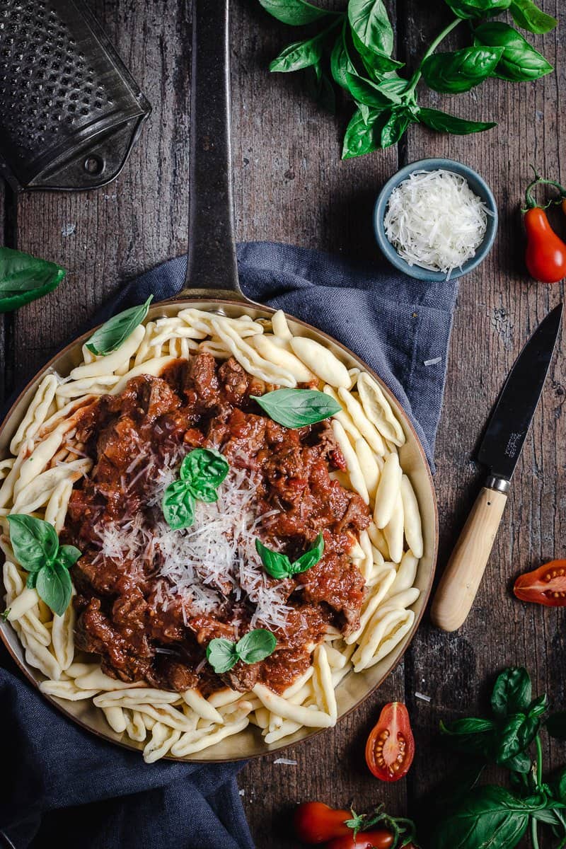 Slow-Cooked Beef Cheek Ragu with Tomato and Red Wine