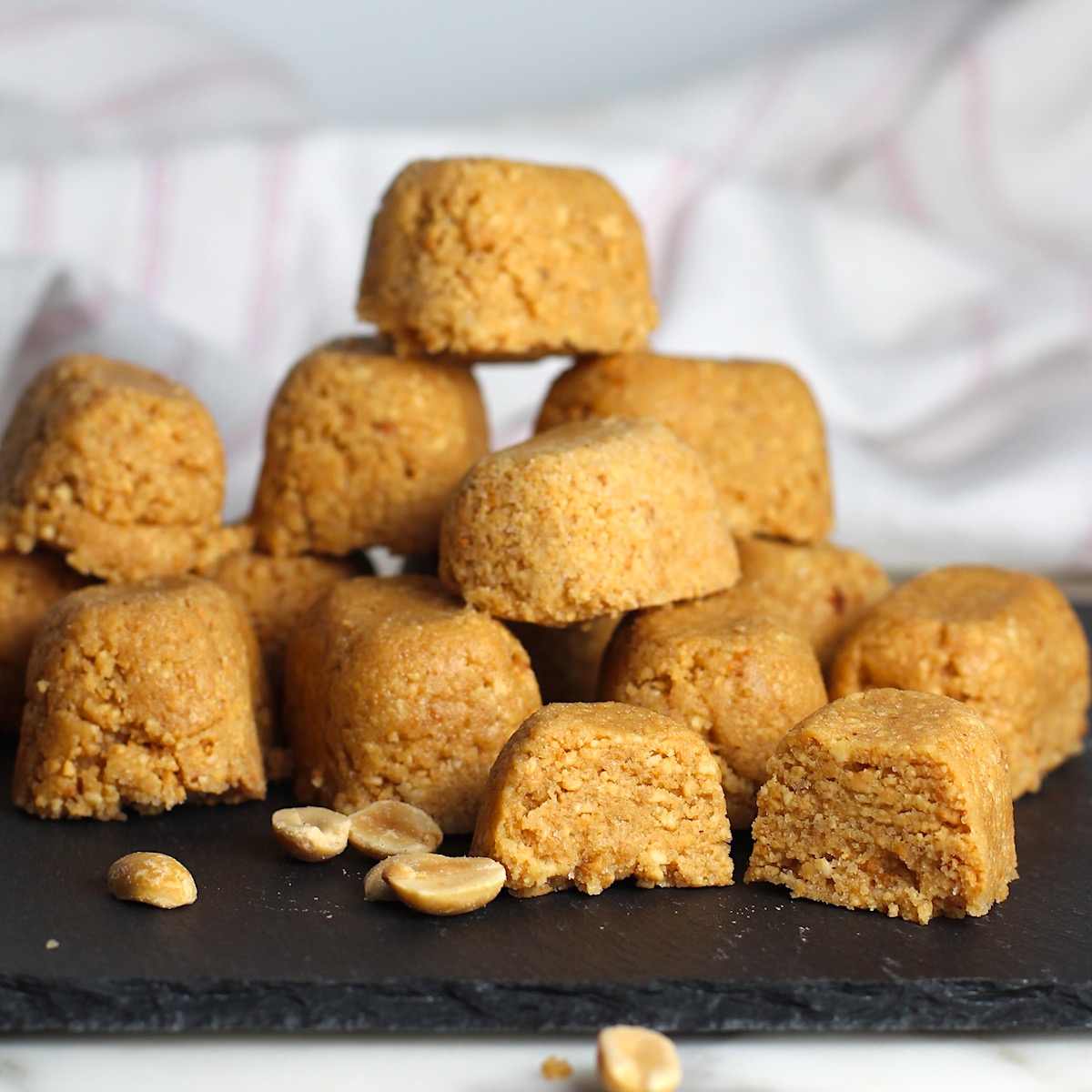Peanut and Brown Sugar Paçoca Candy Bites