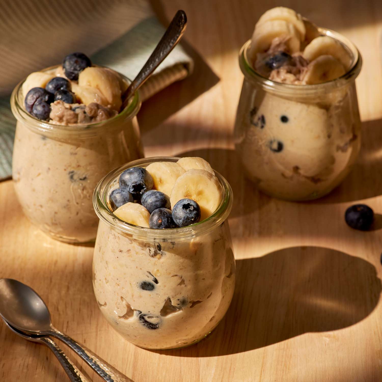 No-Bake Peanut Butter Banana Overnight Oats