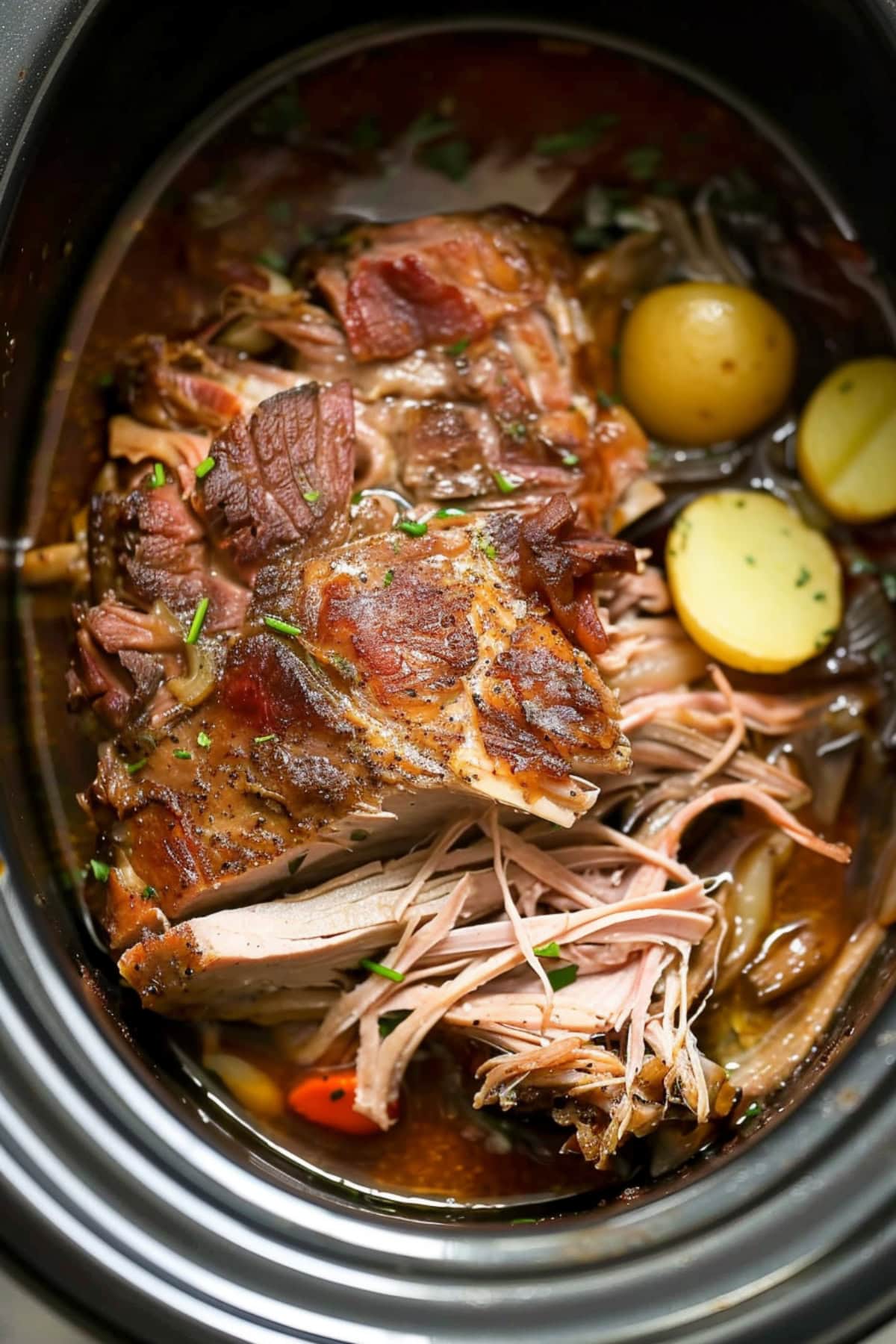 Slow-Cooked Beef Cheek Pot Pie with Rich Gravy