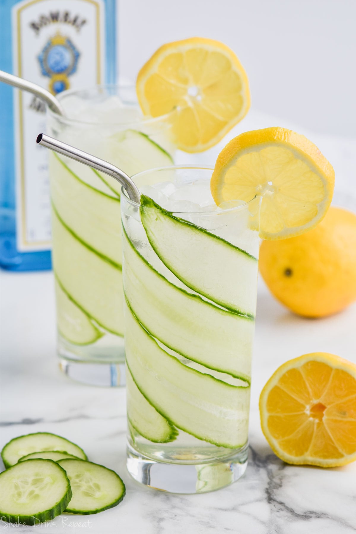 Crisp Gin and Tonic with Cucumber Twist