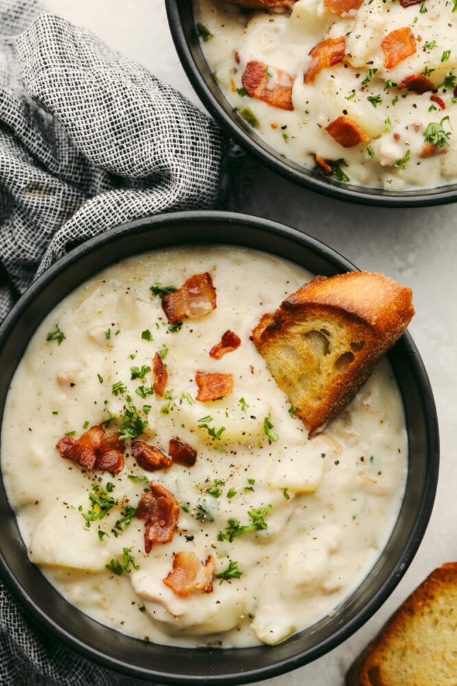Stovetop Clam and Cauliflower Chowder