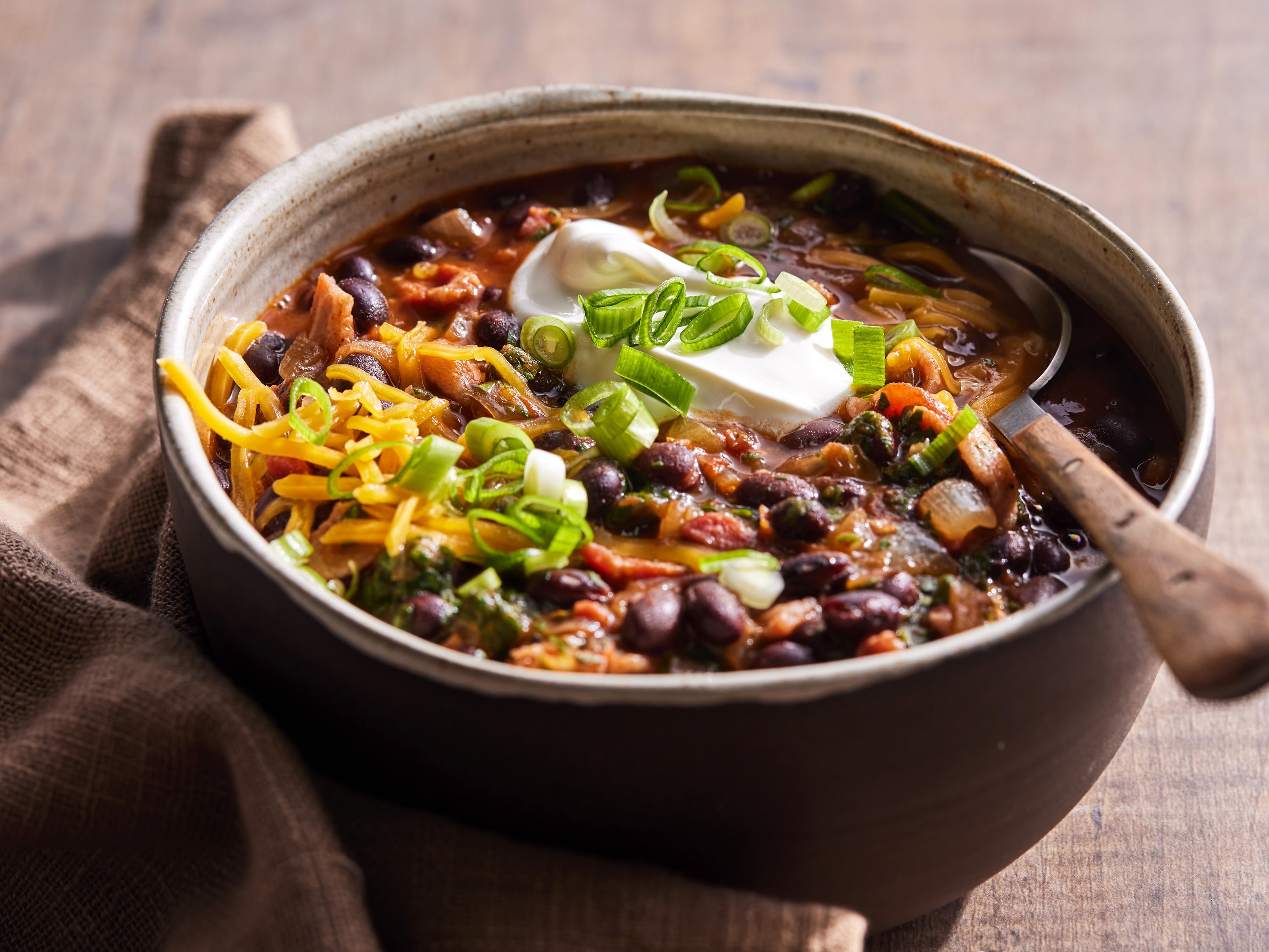 Harlingen-Inspired Spiced Black Bean Soup