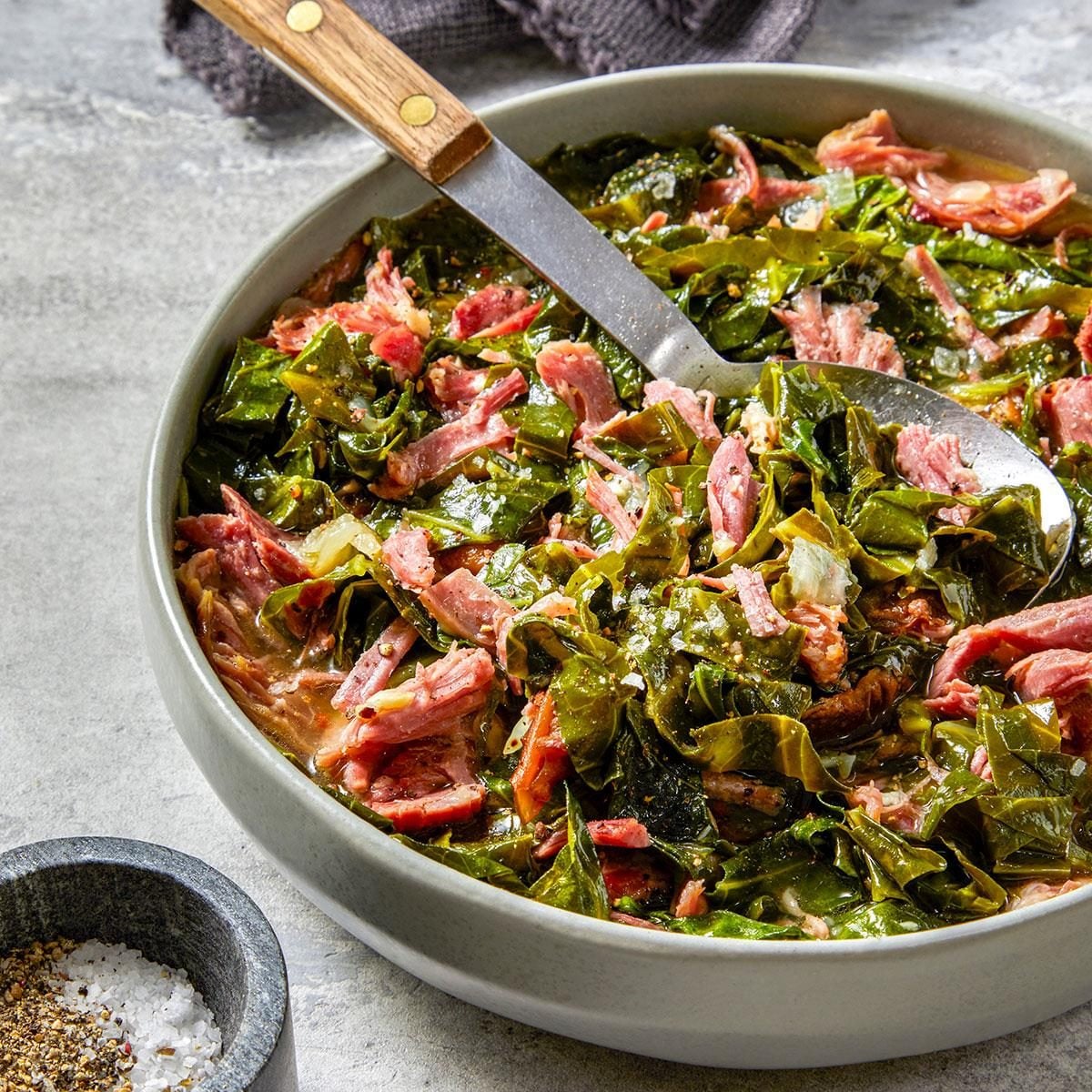 Slow-Simmered Collard Greens with Smoked Turkey