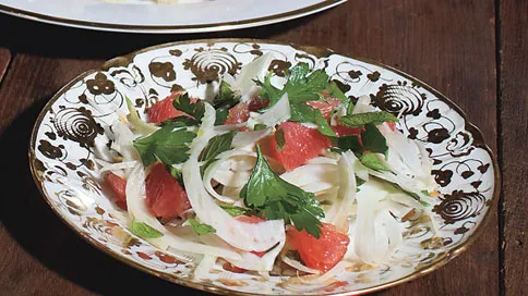 Zested Grapefruit & Fennel Salad with Honey-Vinaigrette