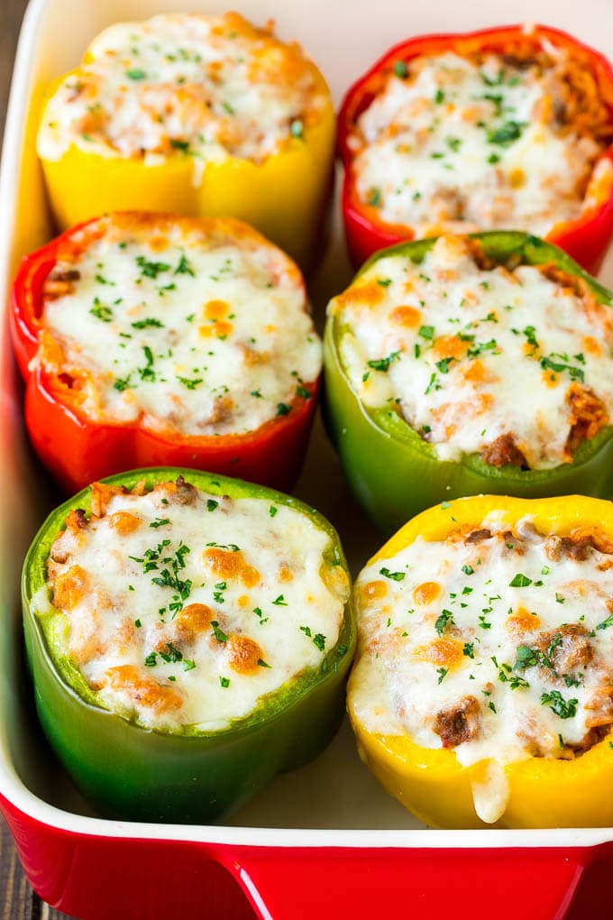 Cheese-Stuffed Bell Peppers with Ground Beef and Cream Sauce