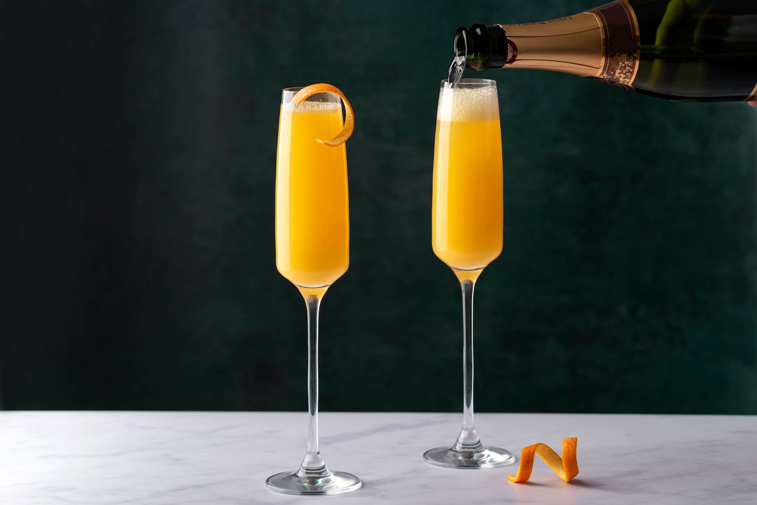 Shimmering Citrus Fizz Cocktail