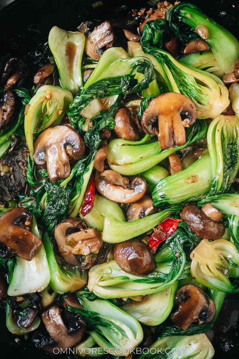 Sautéed Shiitake and Bok Choy Stir Fry with Garlic Sauce