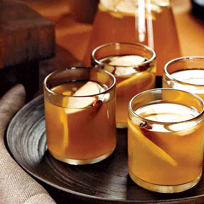Spiced Apple Brandy Hot Toddy
