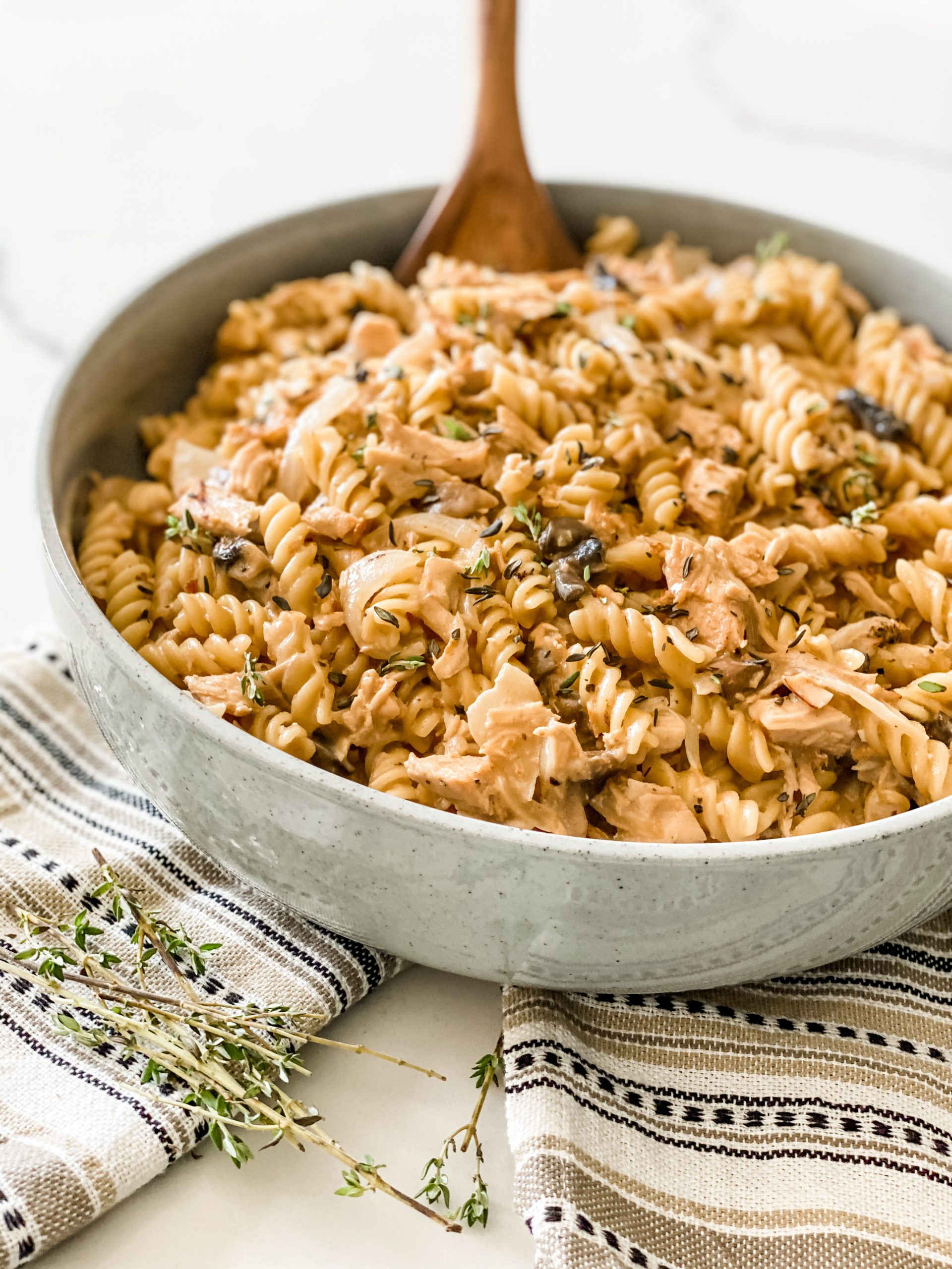 One-Pot Creamy French Onion Chicken Pasta