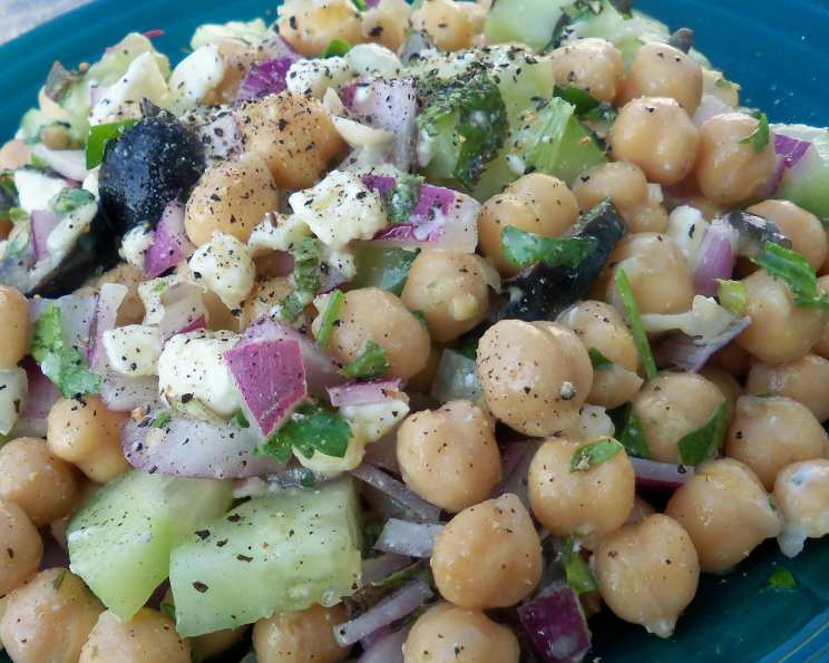 Greek-Style Chickpea Salad with Cucumber and Feta
