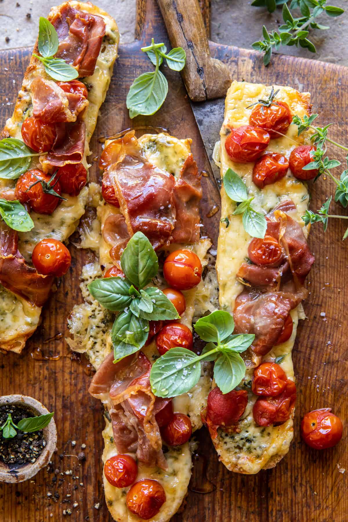 Italian Oven-Roasted Tomato and Mozzarella Bruschetta