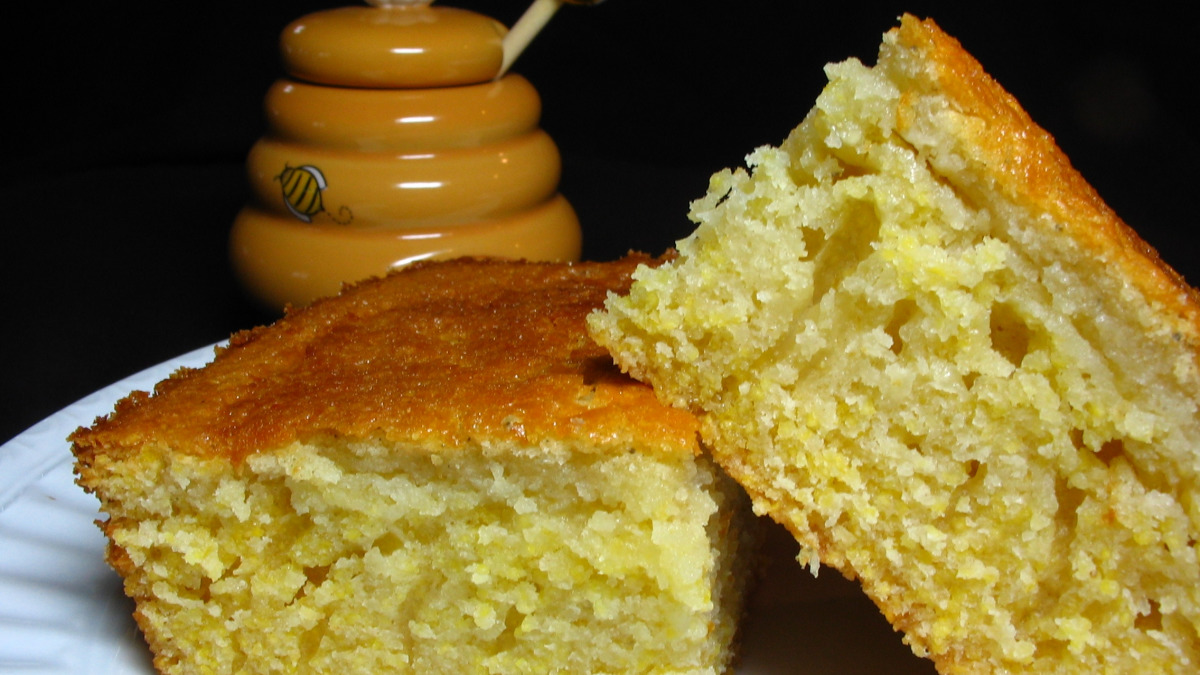 Johnson's Honey-Sweet Cornbread