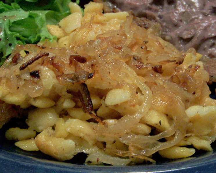 Swabian Spätzle with Caramelized Onions