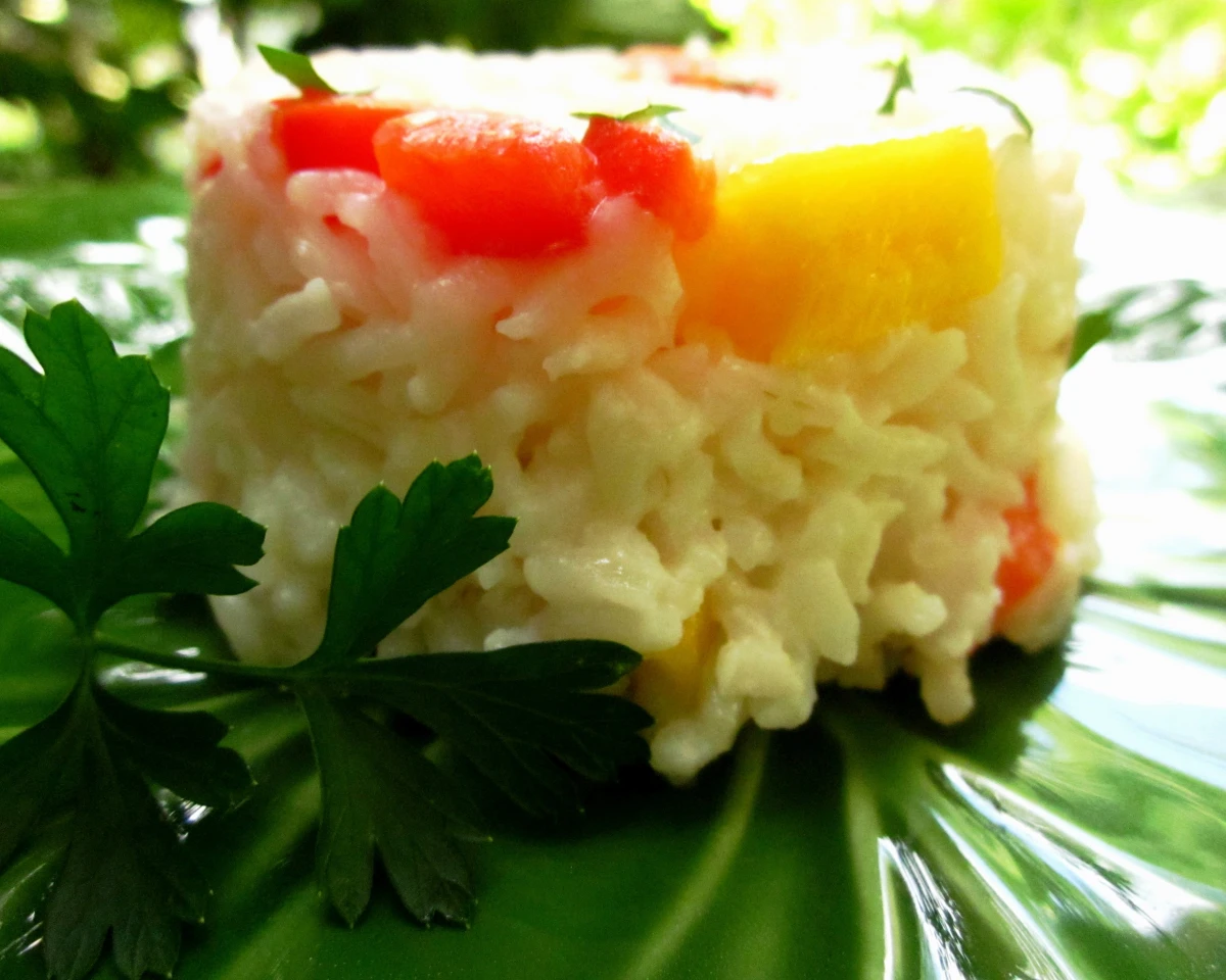 Light Coconut Rice with Mango Chutney