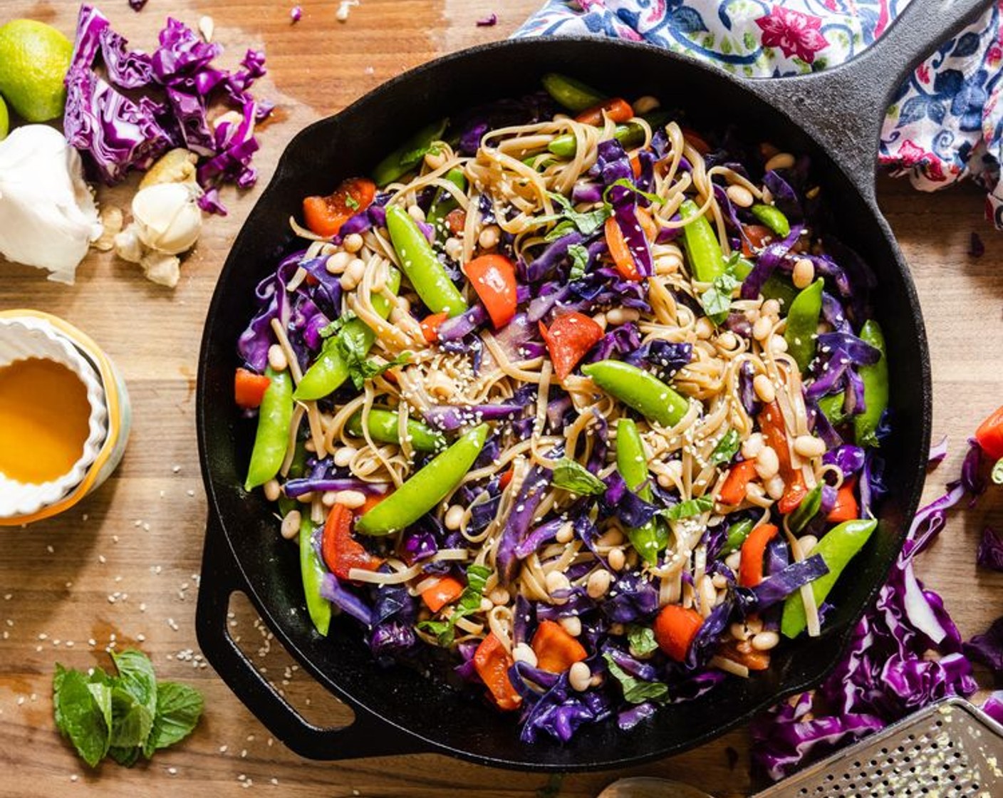 Crisp-Tossed Rainbow Veggie Stir-Fry