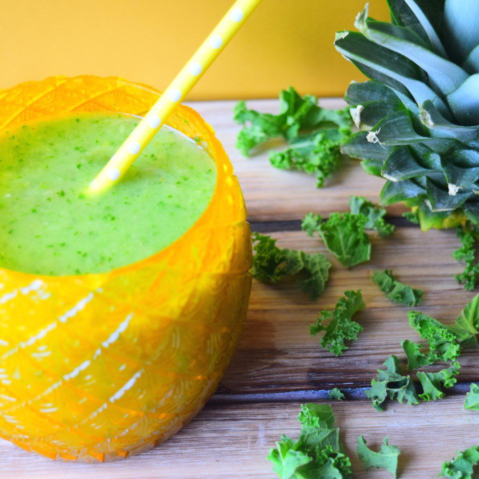 Pineapple and Bitter Greens Summer Detox Smoothie