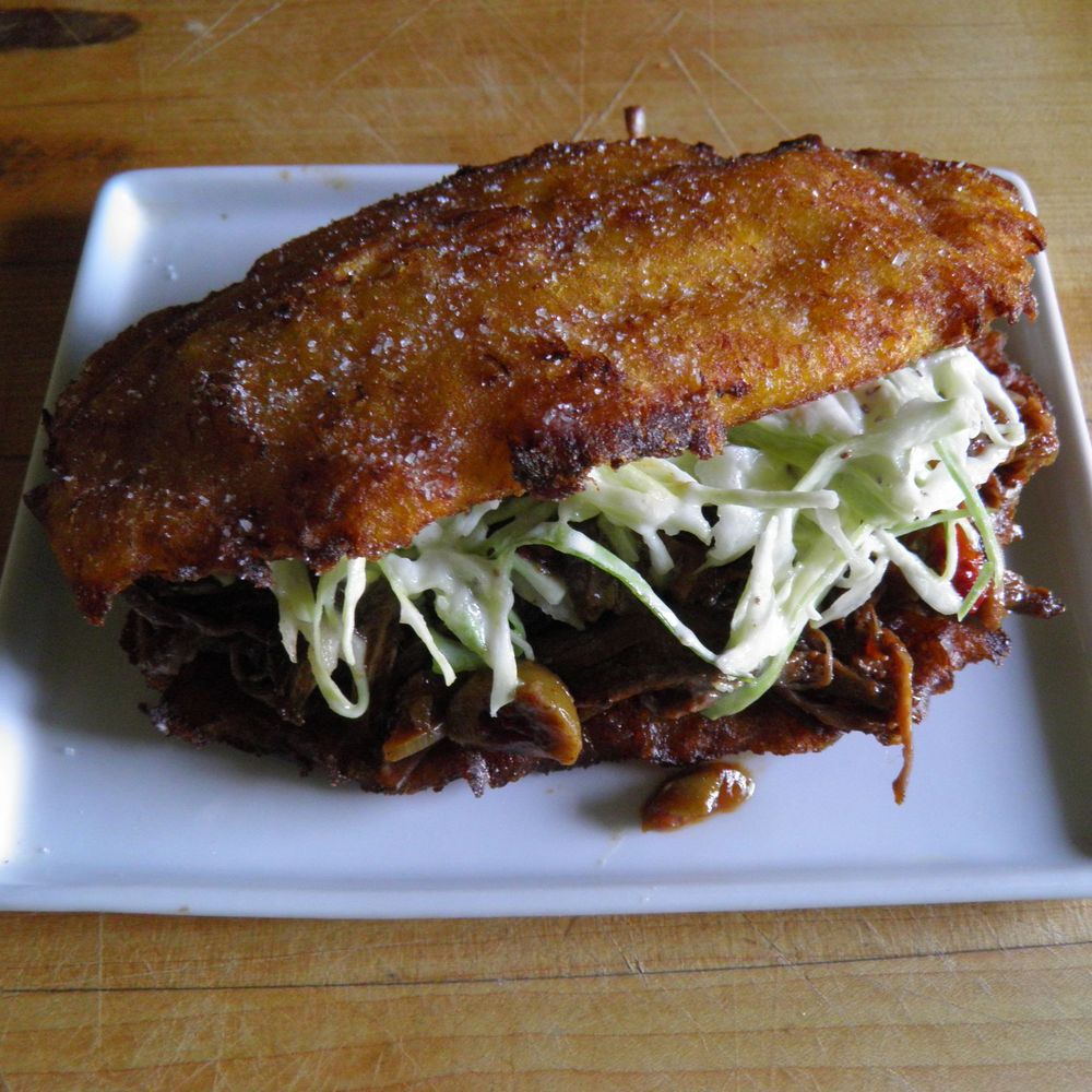 Slow-Simmered Venezuelan Pabellón Criollo with Black Beans and Shredded Beef