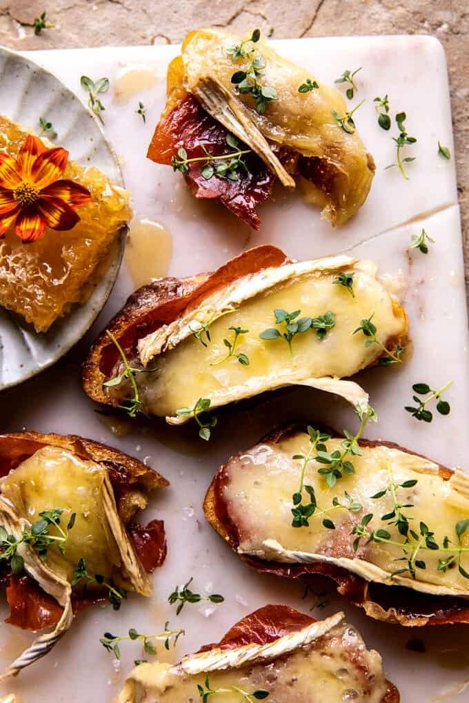 Spiced Pear and Brie Crostini with Honey Drizzle