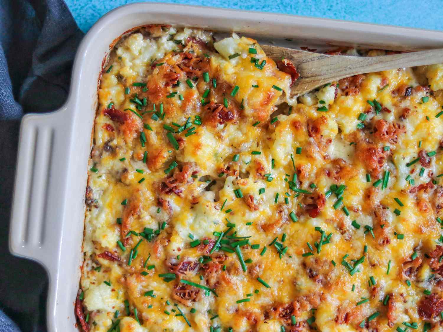 Oven-Baked Loaded Cauliflower Casserole with Bacon and Cheddar