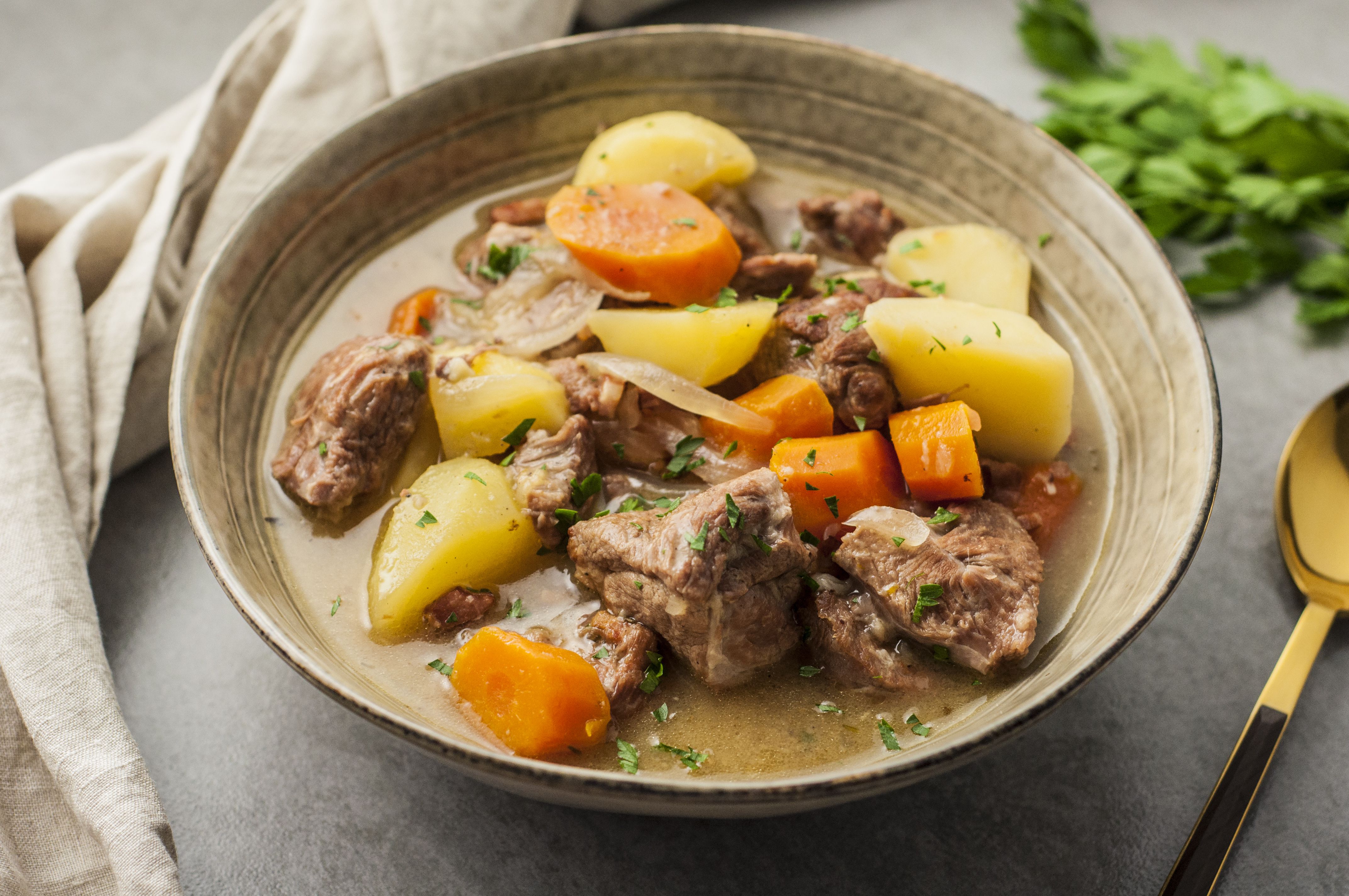 Rustic Crimean-Style Lamb Stew with Potatoes and Carrots