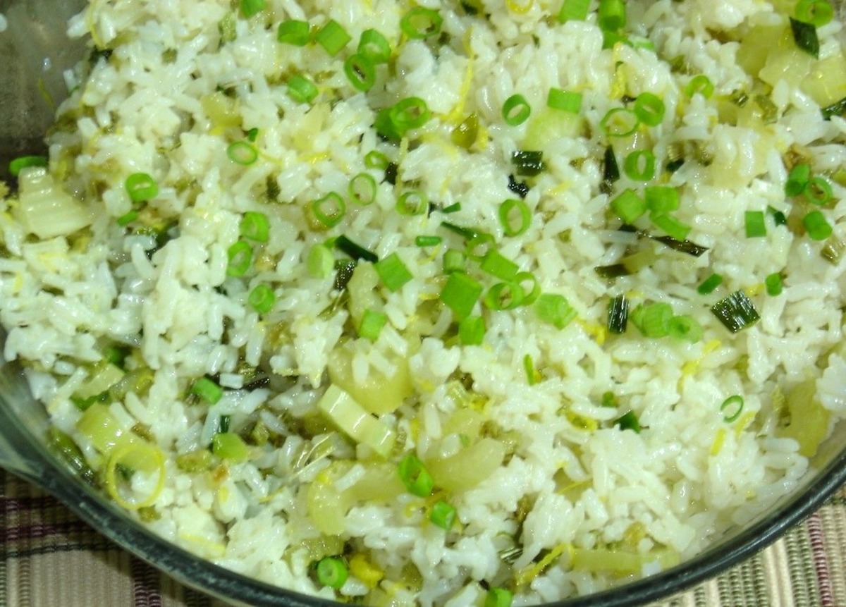 Lemon-Rice Pilaf with Pine Nuts and Fresh Dill