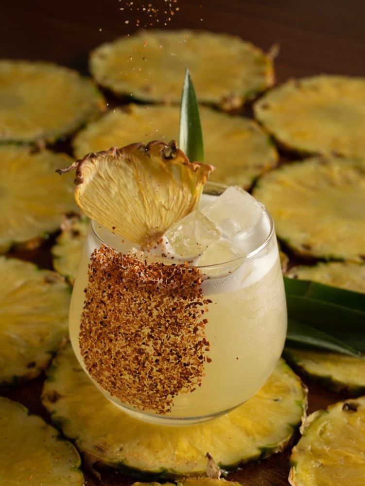 Tropical Pineapple-Tequila Smash