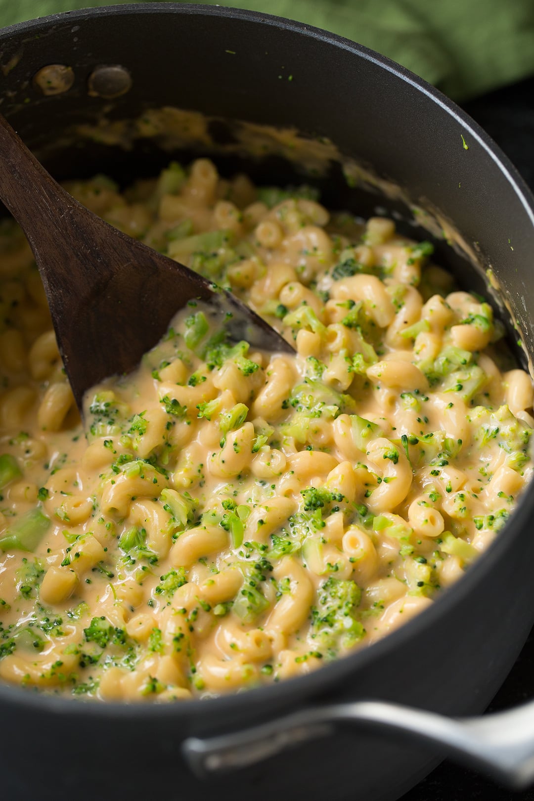 Cheesy Hidden Cauliflower and Broccoli Mac and Cheese