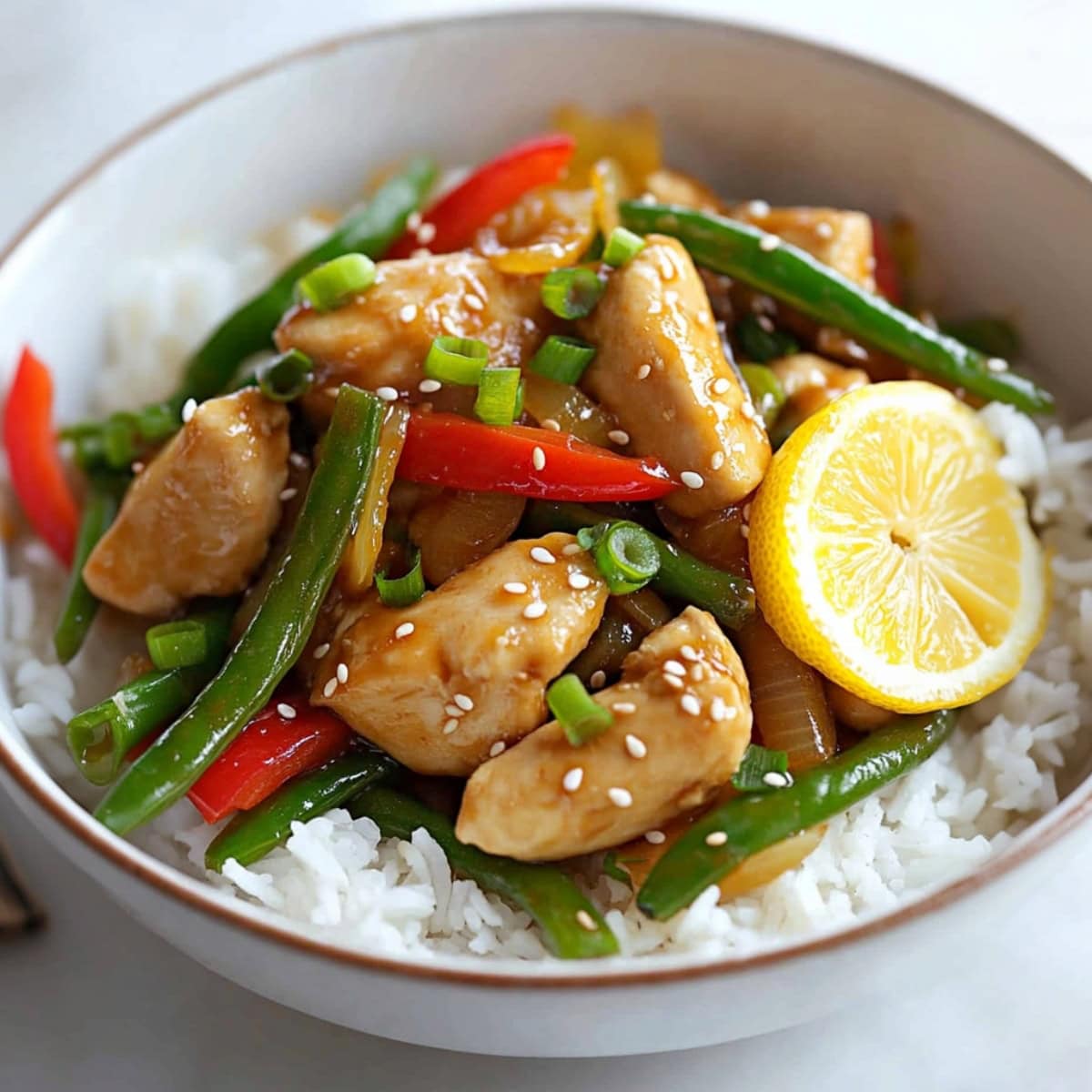 5-Ingredient Lemon Herb Chicken Stir-Fry