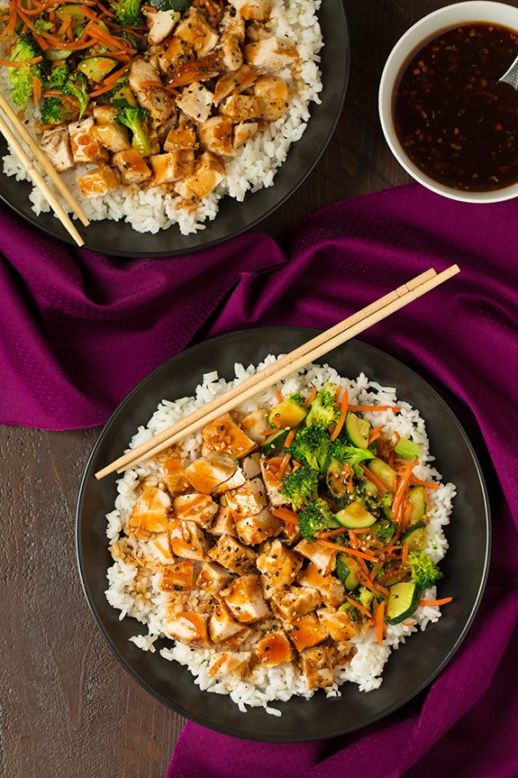 Sautéed Chicken with Ginger-Turmeric Rice Bowl
