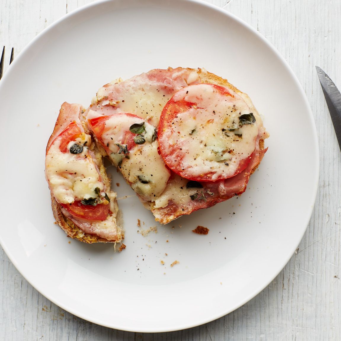 Au Bon Pain-Inspired Rustic Tomato and Gruyère Tart