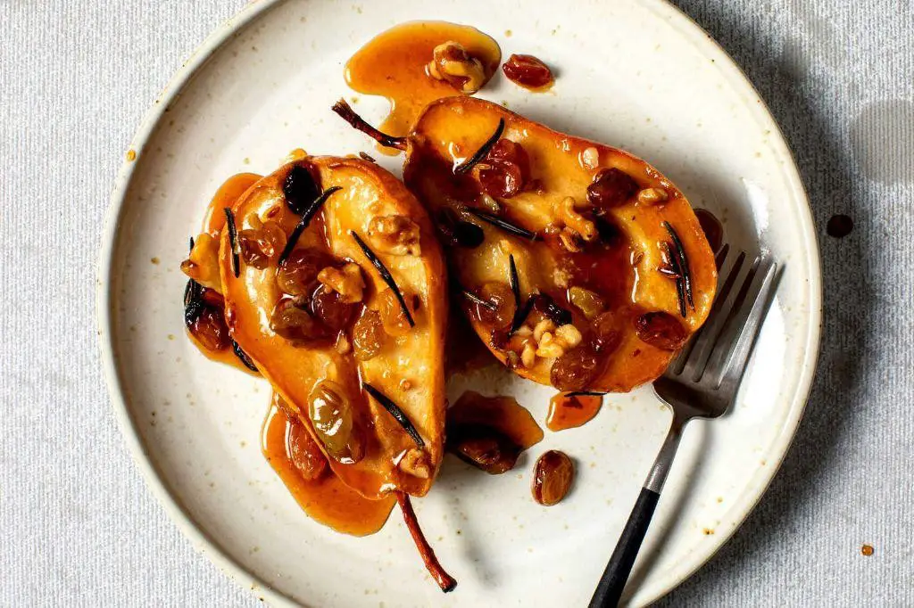 Honey-Rosemary Roasted Pears with Mascarpone