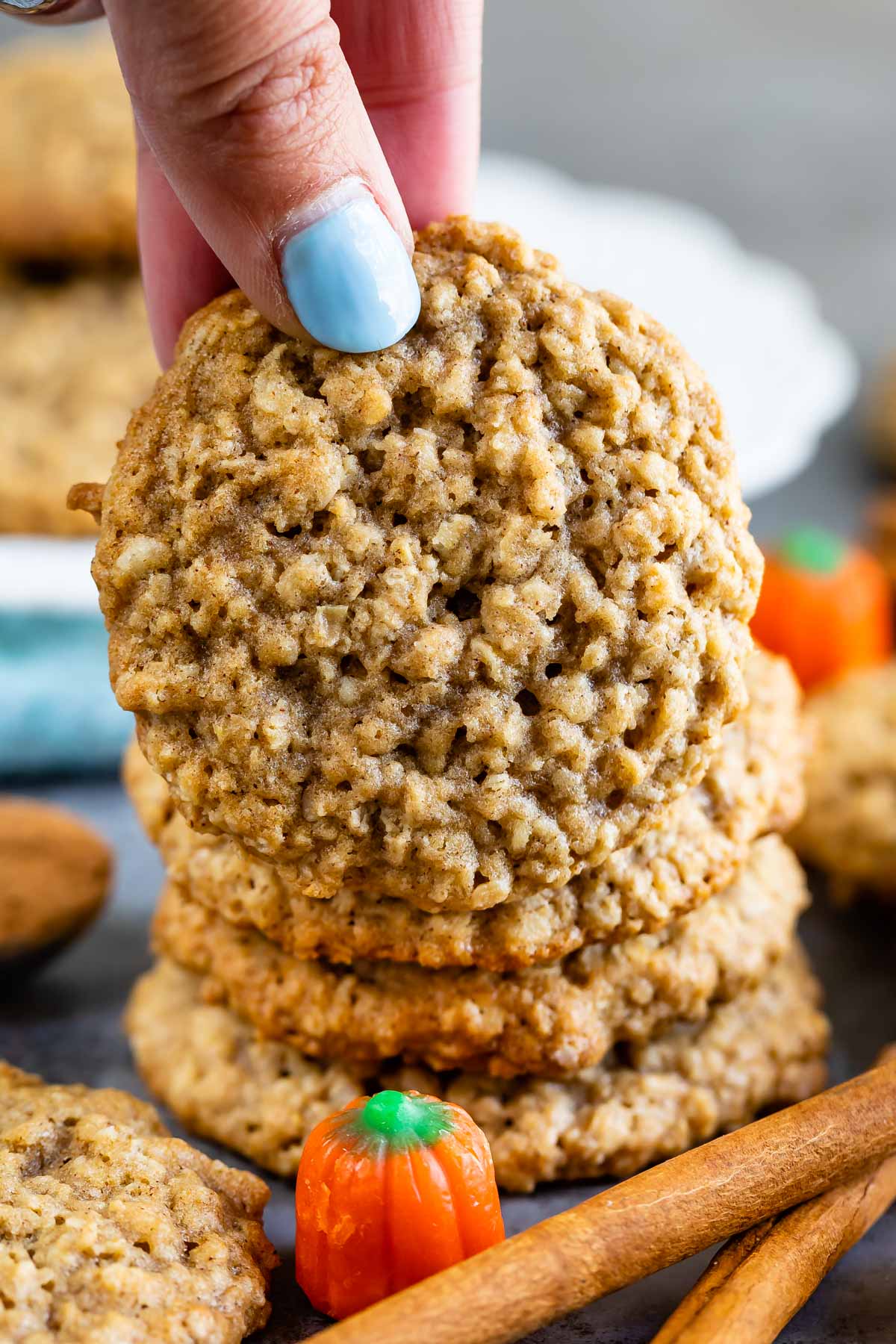 Spiced Pumpkin Oatmeal Cookies