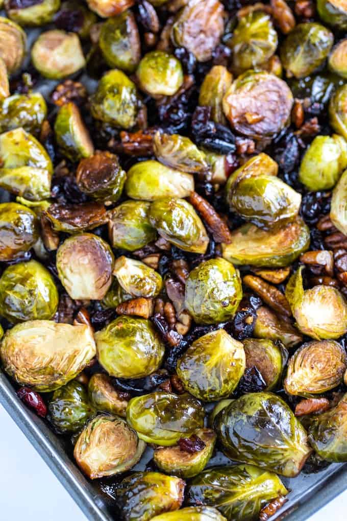 Balsamic-Glazed Roasted Brussels Sprouts with Pecans